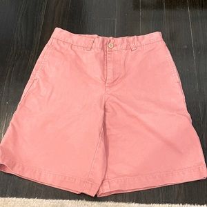 Vineyard vines boys shorts size 14